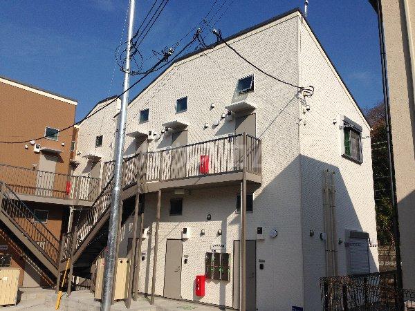 シェモア杉田