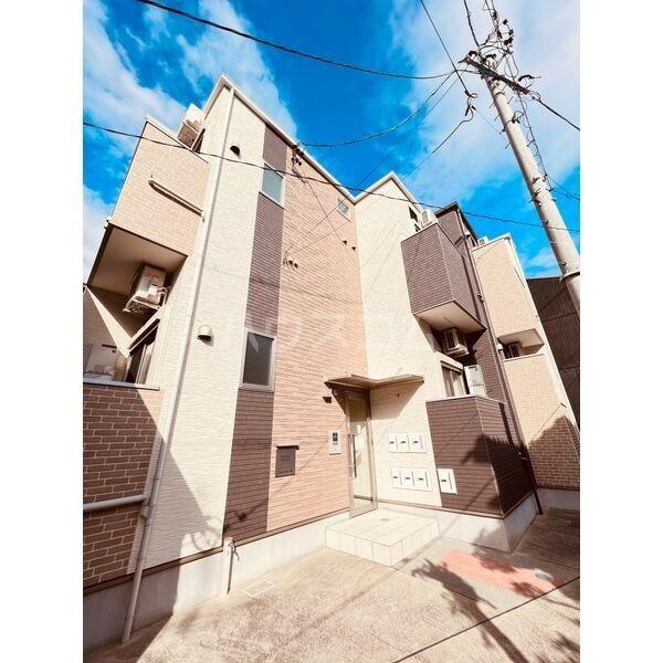 WOOD HOUSE 本陣