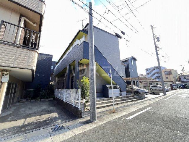 TERRACE M