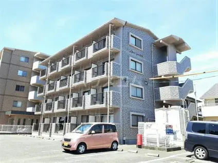 バンブーリーヴスⅠ(1K/4階)の外観写真