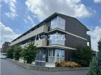 ROYAL JIST SUITES(2LDK/1階)の外観写真