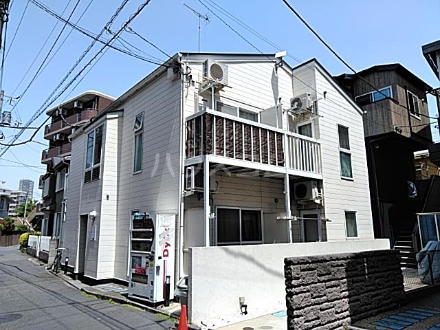 フラッグハイツ