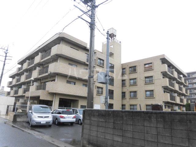 平和マンション