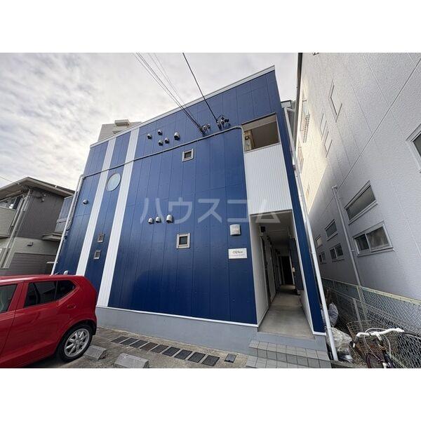 クレフラスト守山西