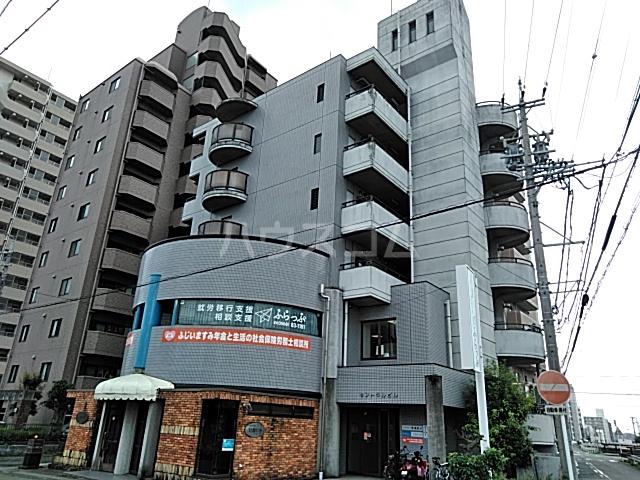 セントラルビル