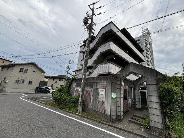 イーストガーデン バラ館