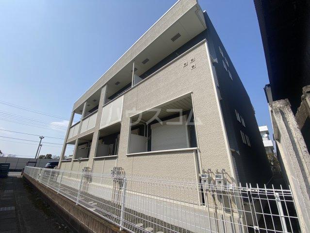 U-HOUSE