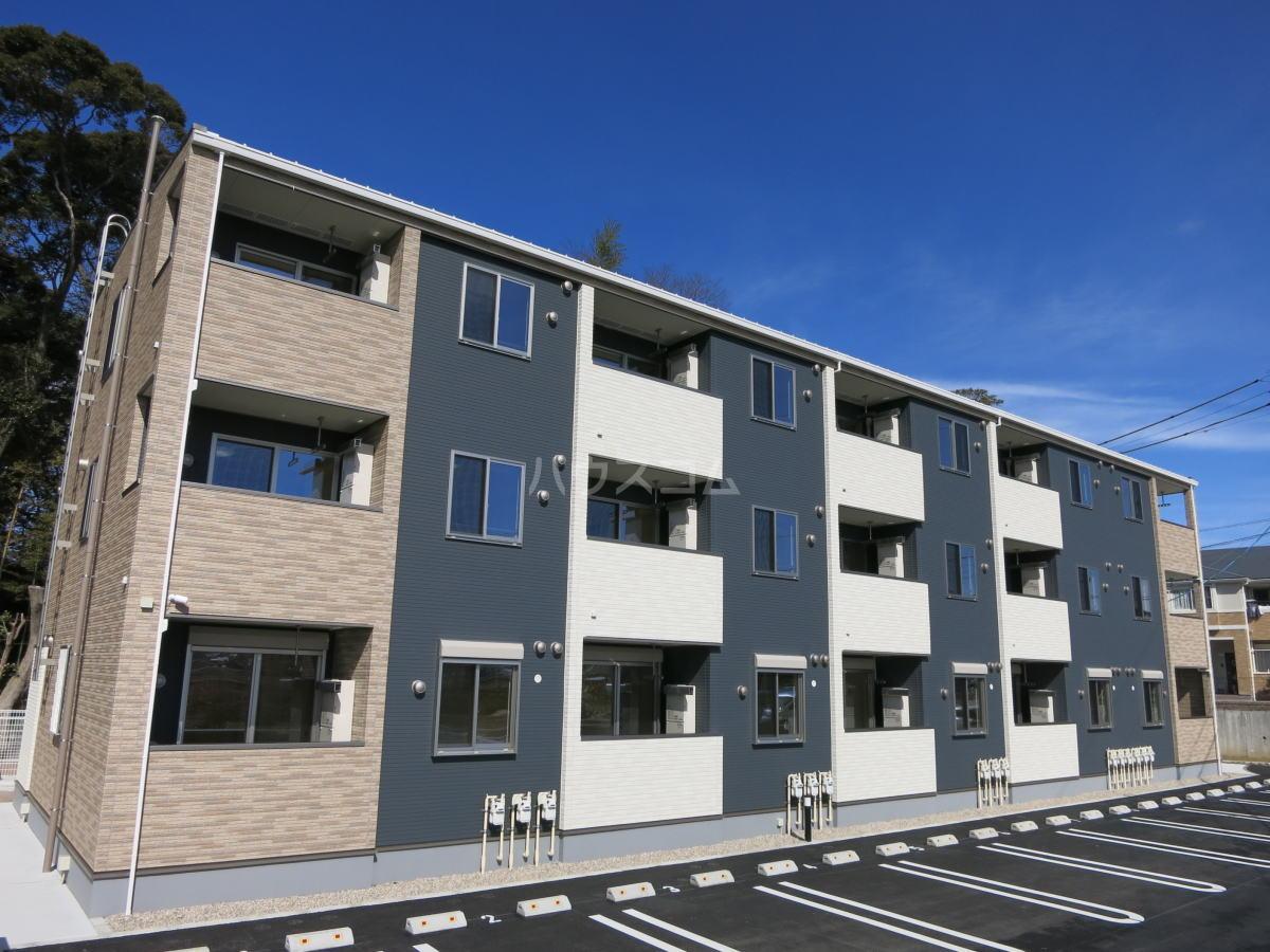愛知県岡崎市 3階建 築10年