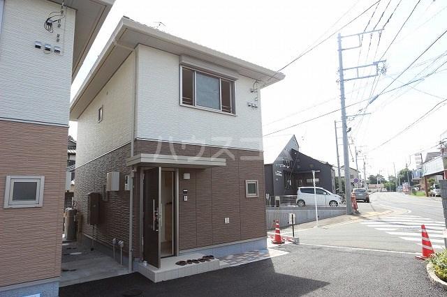 神奈川県平塚市  築8年(2LDK)