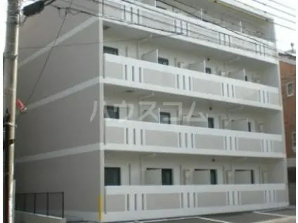 レオパレス牧志(1K/2階)の外観写真