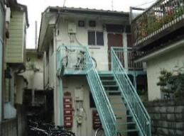 ゆり荘