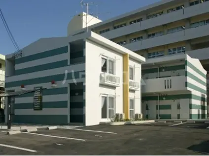 レオパレスうちなー(1K/1階)の外観写真