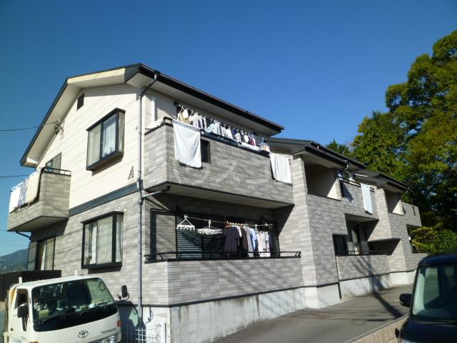 フォレスト古庄 A(2LDK/1階)