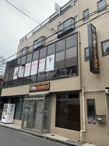 メゾンピレネ