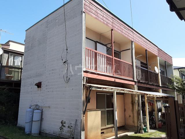 秦野市戸川テラスハウス