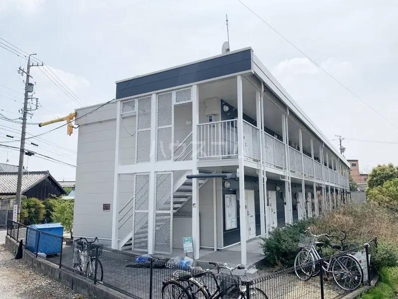 レオパレススタリオン
