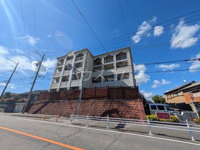 POGGIO AL SOLE QUATTRO(1LDK/1階)