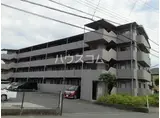 ラークビレッジ