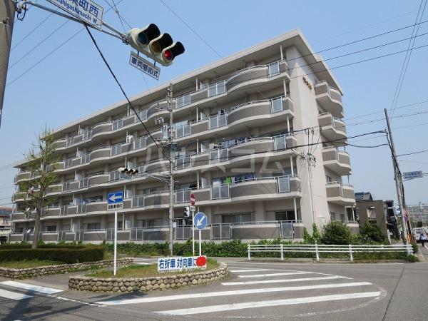 ラフィーネ六名