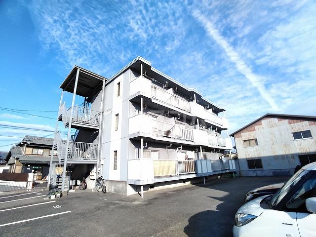 エミナース河原(1K/3階)