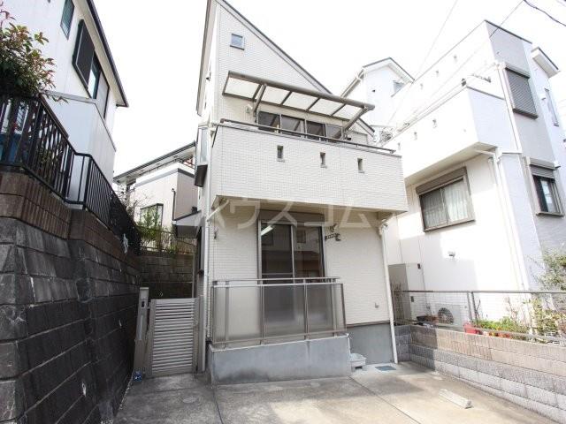 横浜市グリーンＬ 東山田駅 徒歩14分 2階建 築15年