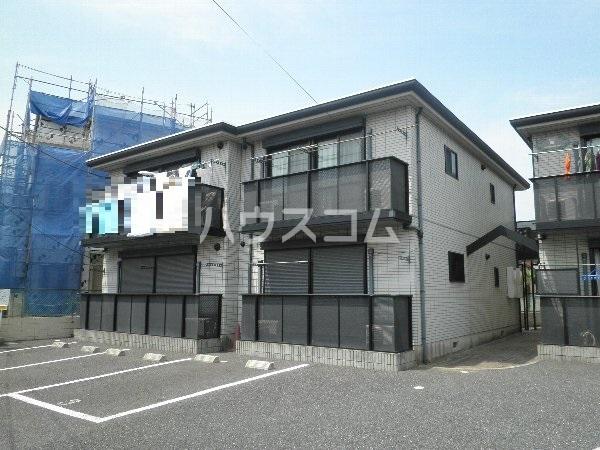 総武・中央緩行線 本八幡駅 徒歩17分  築28年