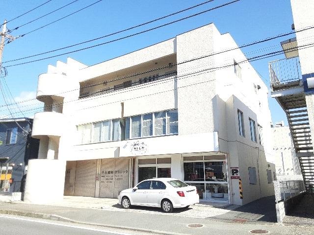 山良ビル