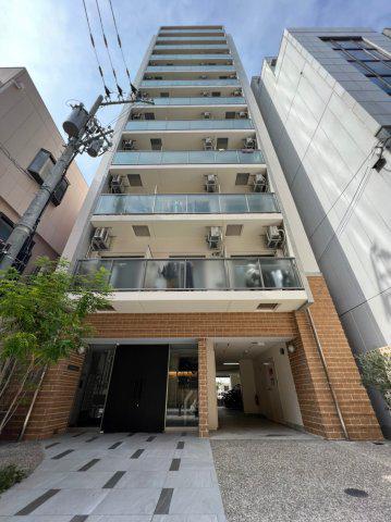 Y&RINO RESIDENCE