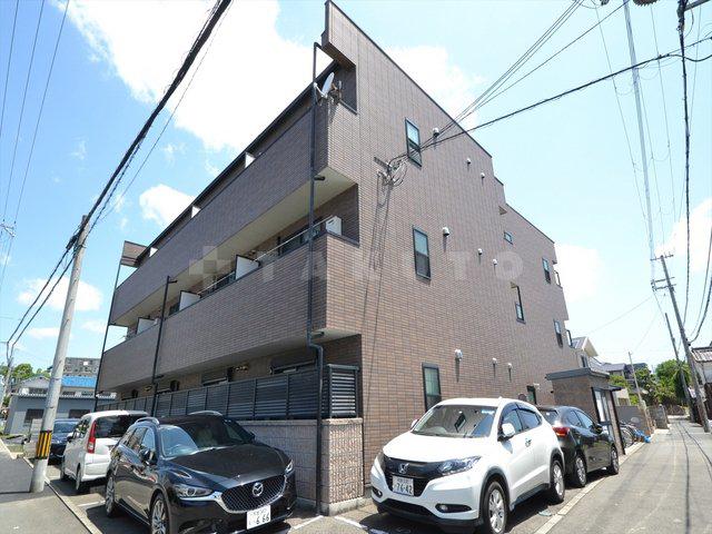 アンプルールフェール江坂