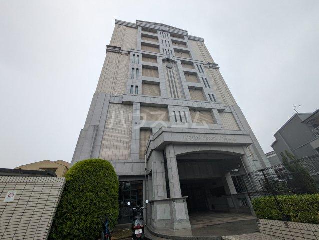ロイヤルメゾン上野西
