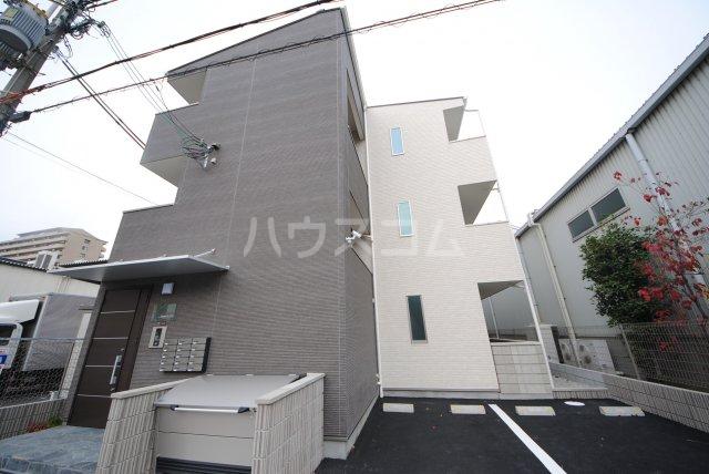 アンプルールフェール今津