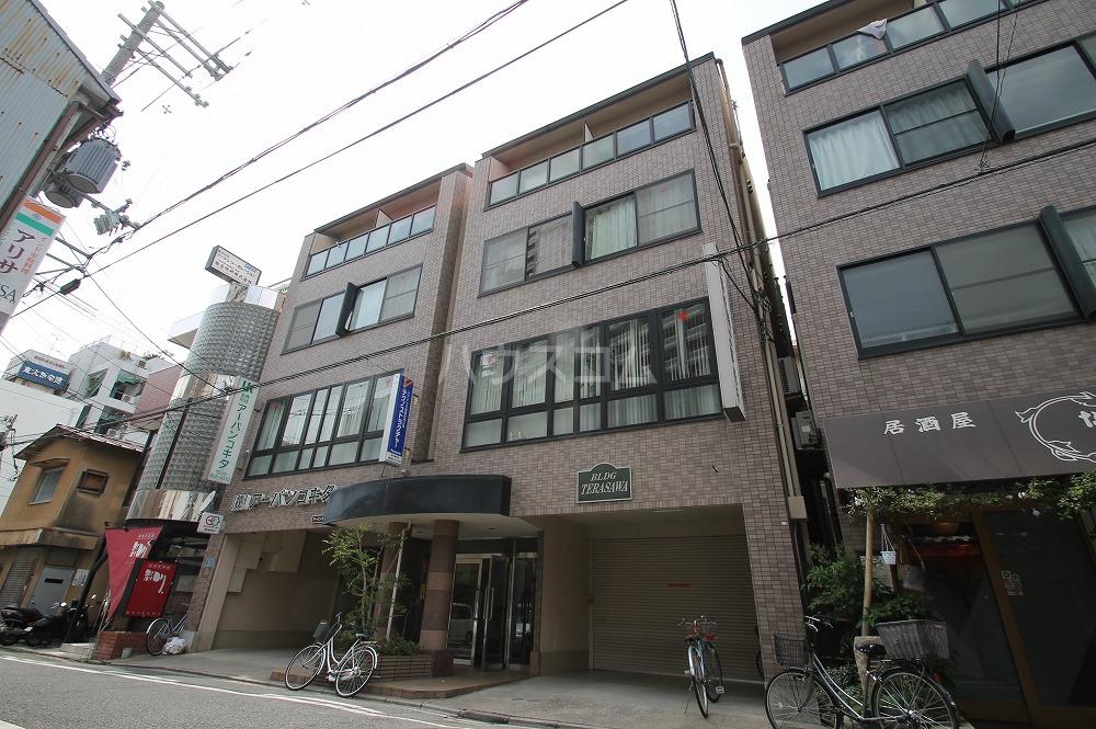 アーバン千里ビル
