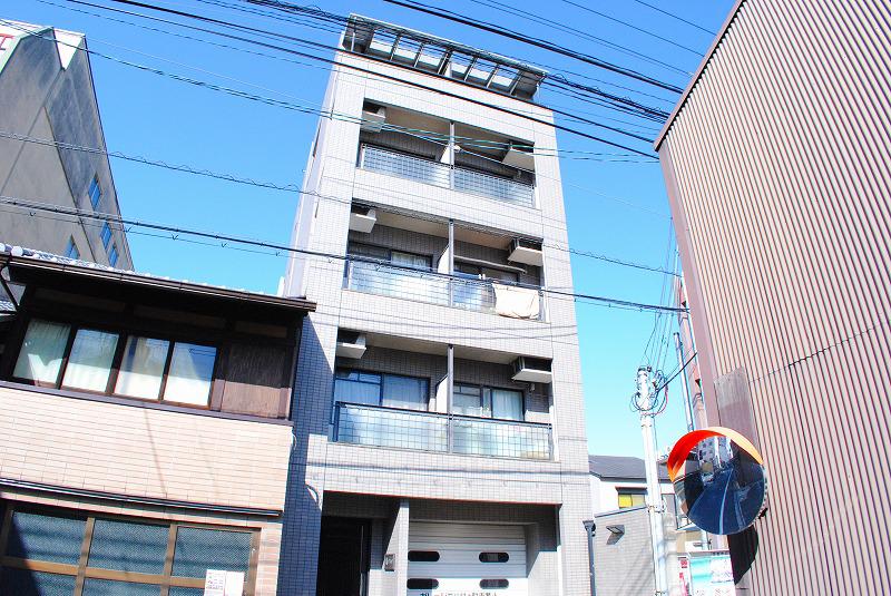 錦プラザ