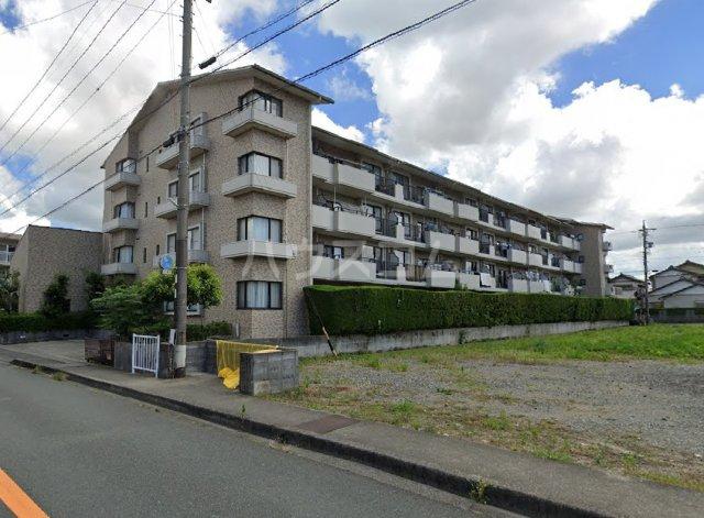 ハイタウン初生(4LDK/1階)の外観写真