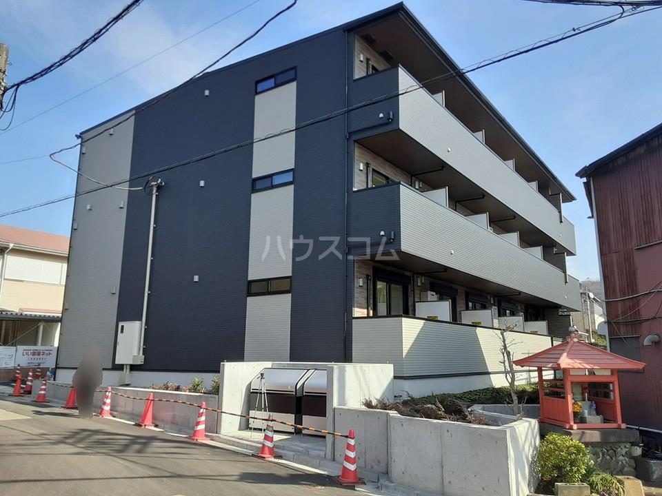 小田急電鉄小田原線 秦野駅 徒歩7分 3階建 築4年