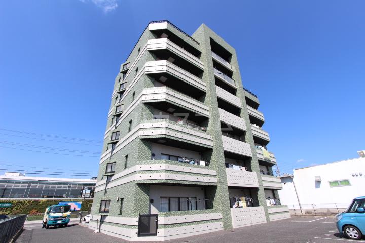 グリーンタワー