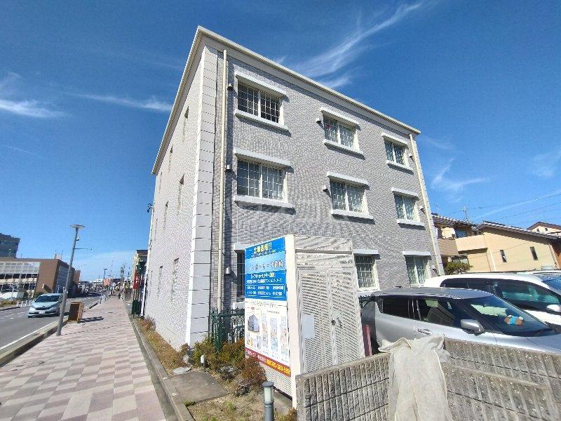 キュービックカーサ岡崎駅