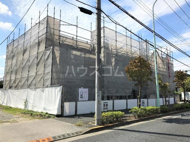 メゾンアドラブール