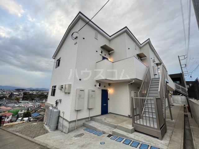 アーニャ南栗原