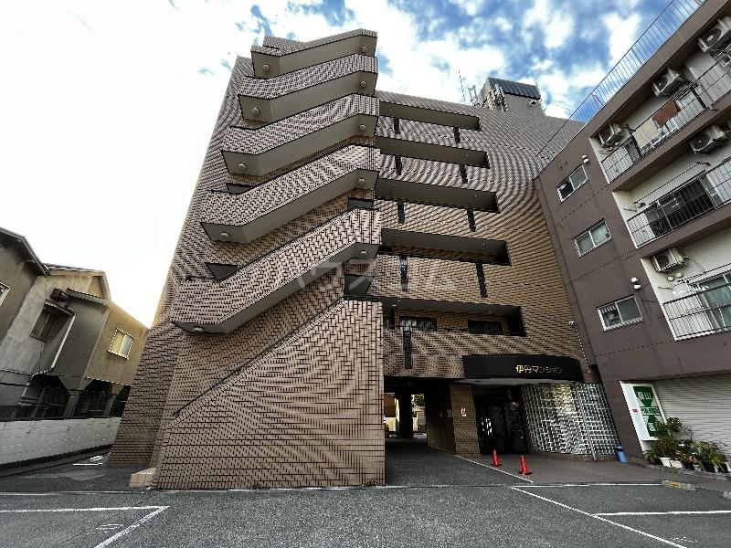 伊丹マンション