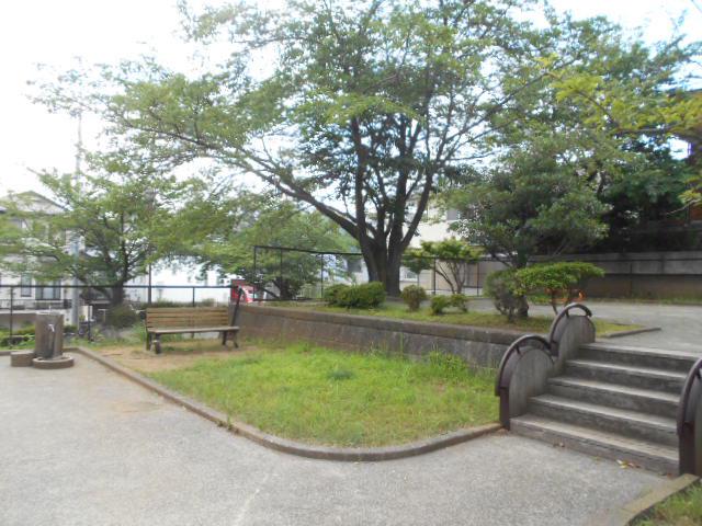 パークサイドあかね台D