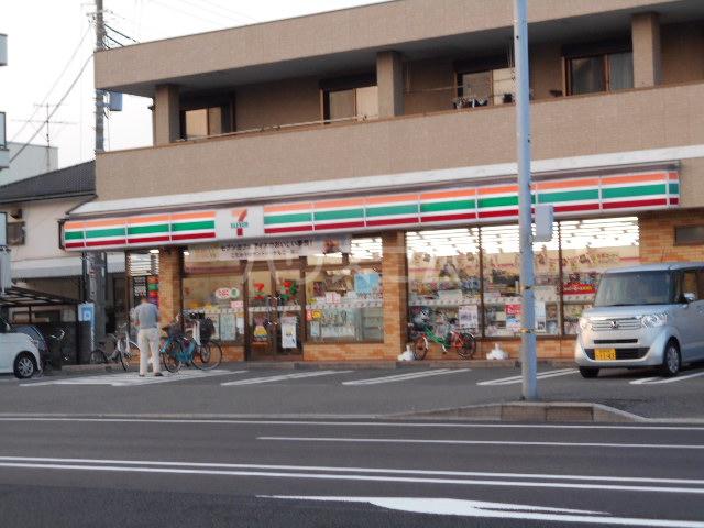 レオパレスラトナ