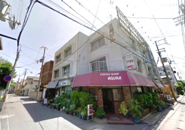 三居ビル