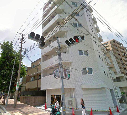 RECIA ROKKO