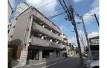 サウザー岡本