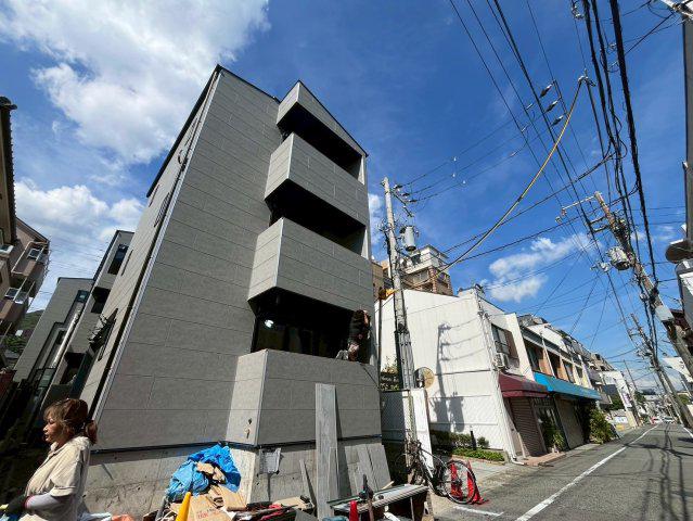 T-SQUARE岡本