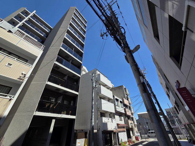 LIVEFLAT六甲桜口