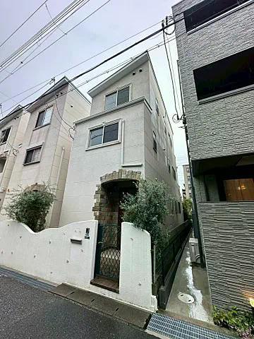 東海道本線 摂津本山駅 徒歩7分  築18年