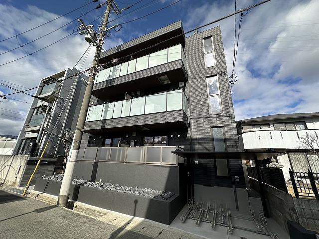 ナチュラル甲風園(2LDK/3階)の外観写真