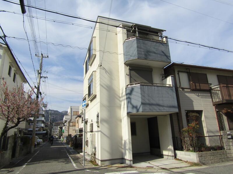 阪神電鉄本線 青木駅 徒歩2分 3階建 築12年